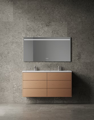 Terra Solid 140D Natural Oak -viilussa, peilinä Touch 140. Alvaret Slate 60x120.