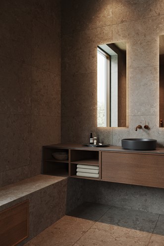 Air Wood Unlimited 40+40+80+80 sävyssä Dark Oak, yhdistettynä Plate-peiliin. Alvaret Earth 60x120.