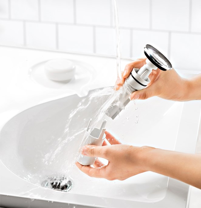 Vesilukko Easy-Clean. Nosta vain ylös, huuhtele ja laita takaisin.
