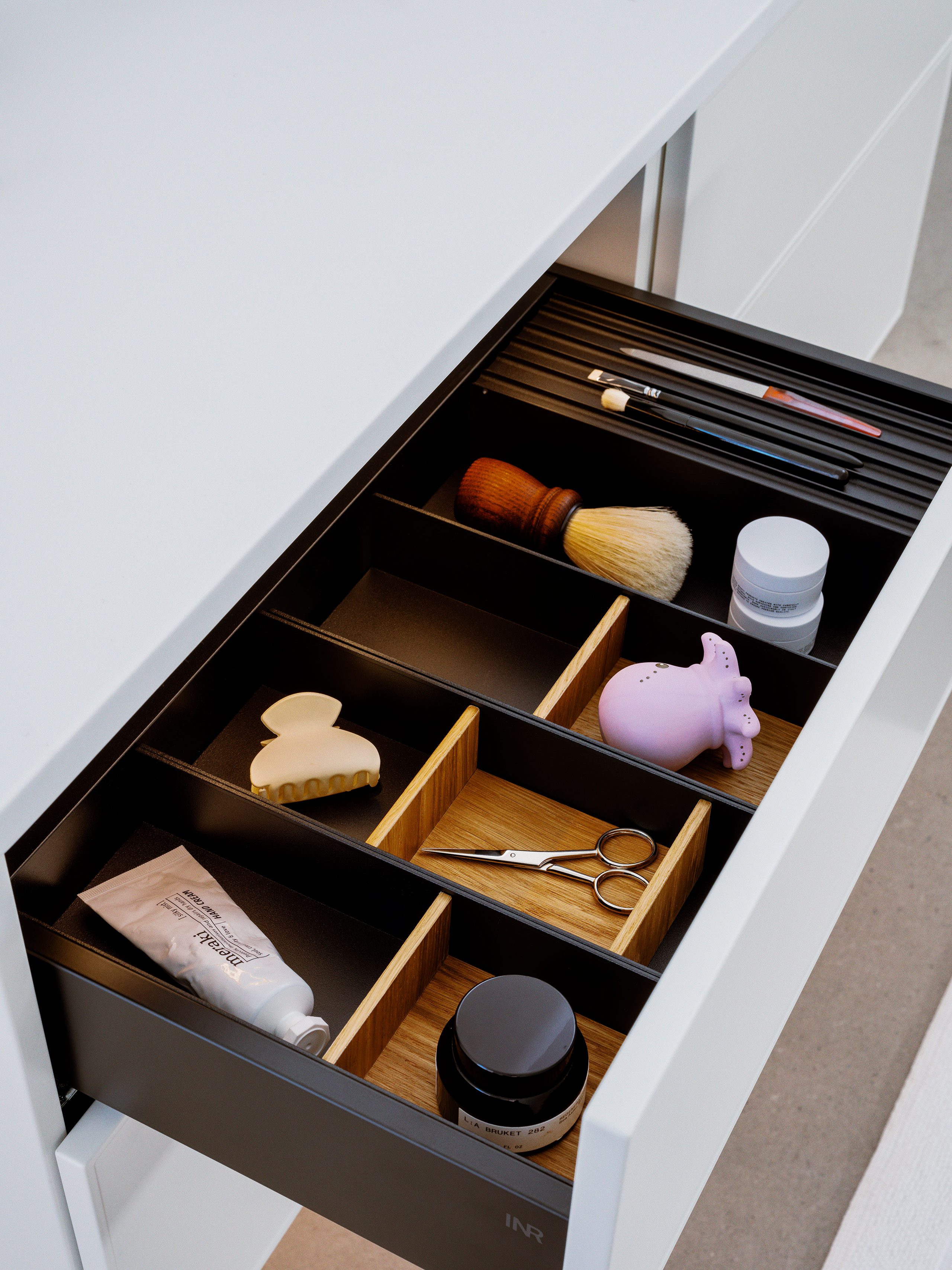 Viskan Shade 120 E, Plus Light lisävarusteella.