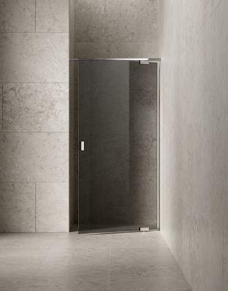 Epic 2 Smoke lasilla, yhdistettynä Alvaret Ash 60x120 -laattaan.